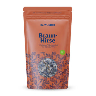 Dr. Wunder Braunhirsepulver BIO – orangefarbener Standbeutel mit dunkelblauem Schriftzug und floralem Muster