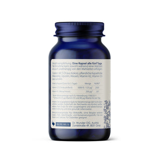 Vitamin D3+K2 Superior Duo Seite – dunkelblaue Flasche mit Verzehrsempfehlung und Nährwerttabelle, 5000 IE D3 + 200 µg K2 ...