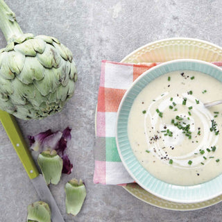 Artischockensuppe mit Saürrahm und Schnittlauch – Rezeptbild für HEPY Mariendistelöl BIO